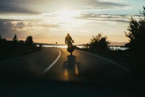 Consigli per viaggiare in moto